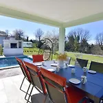 Comfortable With Pool Buroli