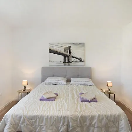 Comfortable With Pool *