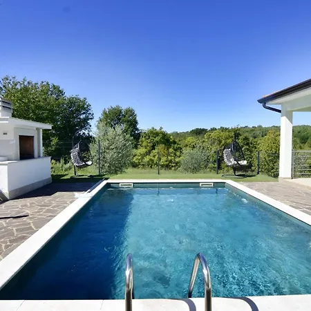 فيلة Comfortable With Pool *