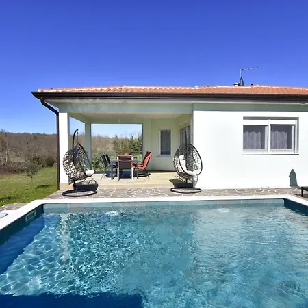Comfortable With Pool Villa